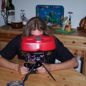 Virtual Boy ... assis (2) !